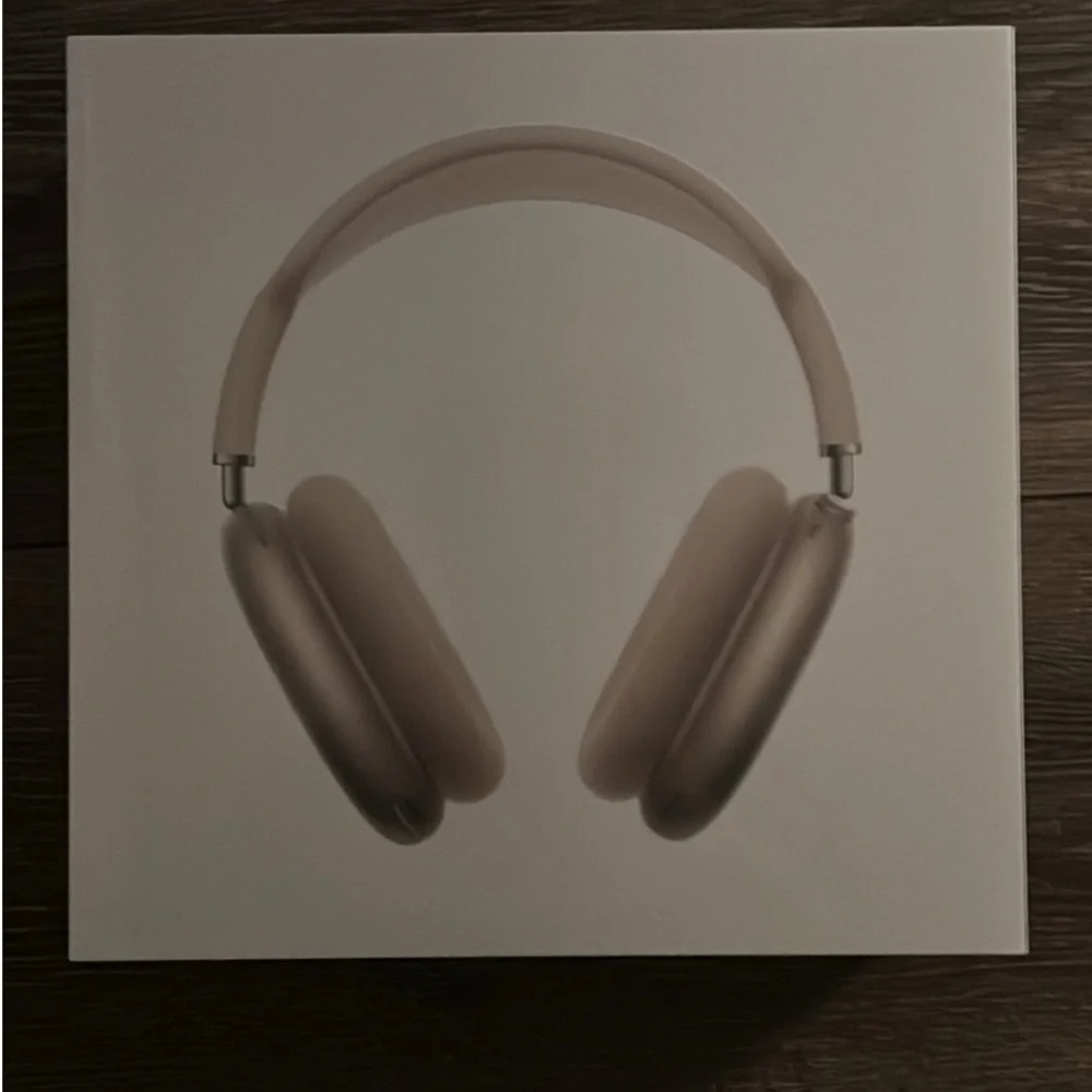 Apple AirPods Max Over-Ear Headphones